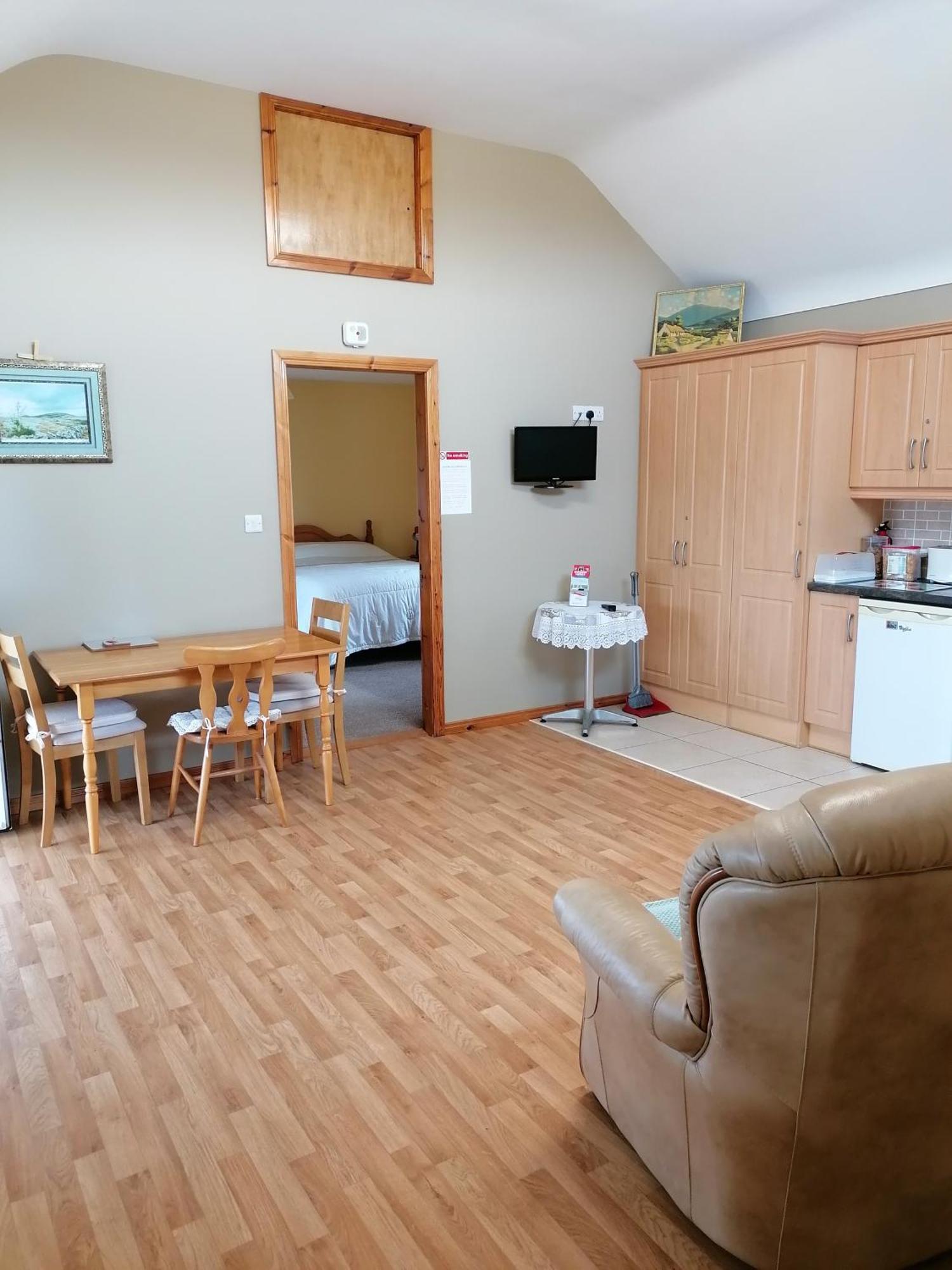 Danubio Guest Accommodation Doonbeg Dış mekan fotoğraf