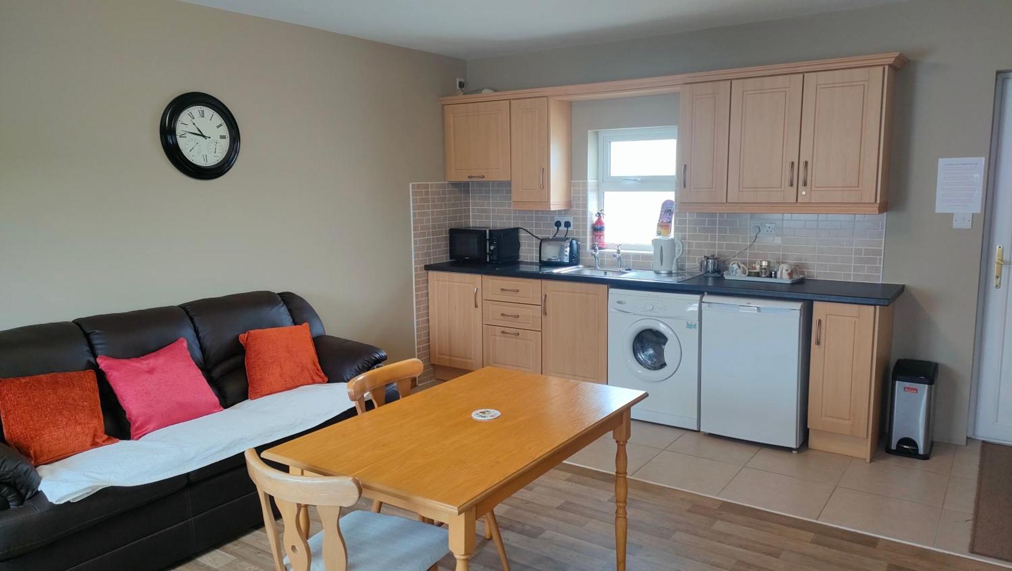 Danubio Guest Accommodation Doonbeg Dış mekan fotoğraf