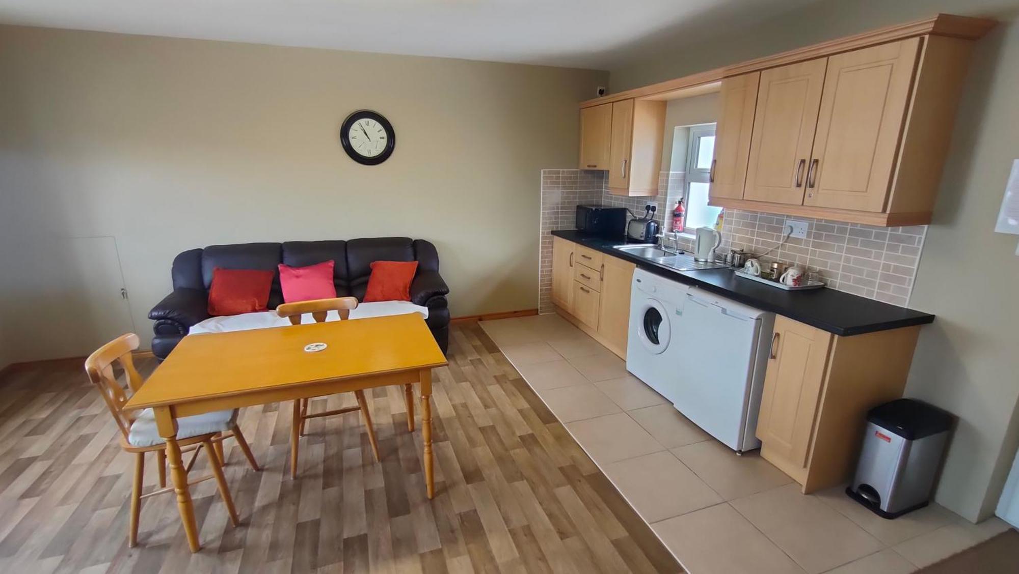 Danubio Guest Accommodation Doonbeg Dış mekan fotoğraf